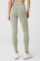 High-Waist Airlift Legging